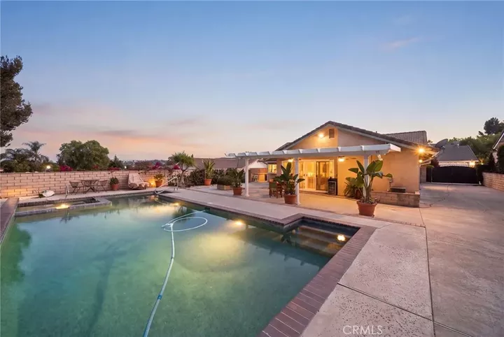 Property Photo: 6 Los Felis CA 91766