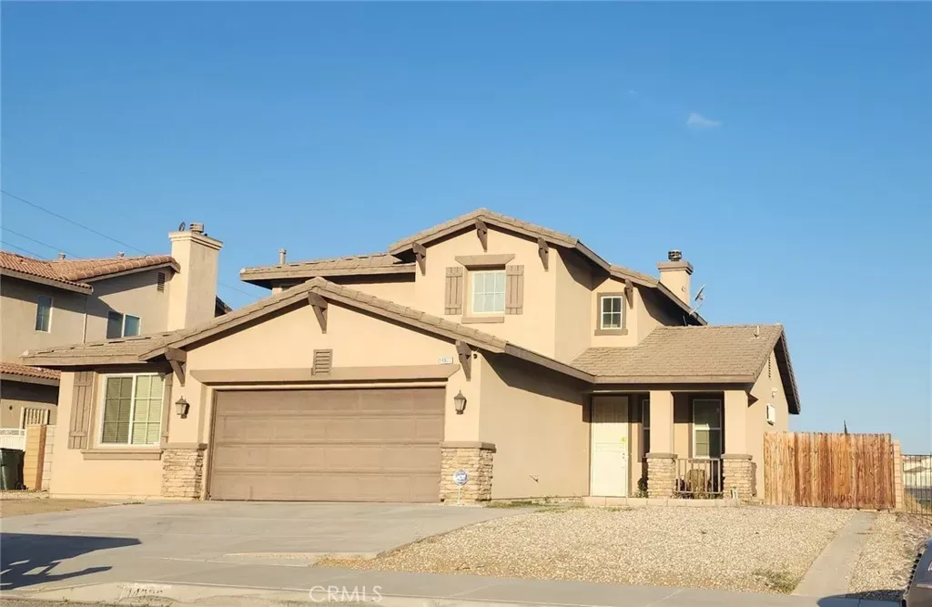 Property Photo: 14922 Dragon Tree CA 92301