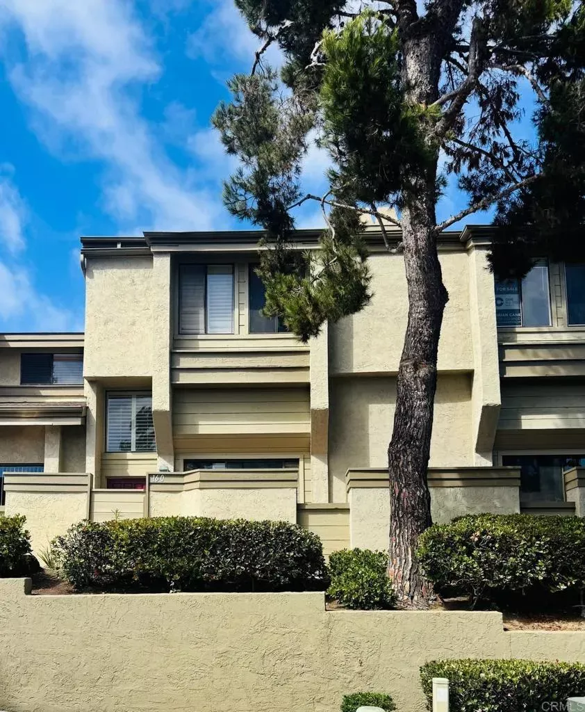 Property Photo:  3324 Caminito Eastbluff 160  CA 92037 