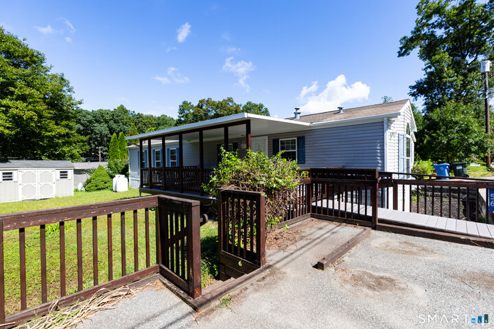 Property Photo:  56 Sweetbriar Street  CT 06360 