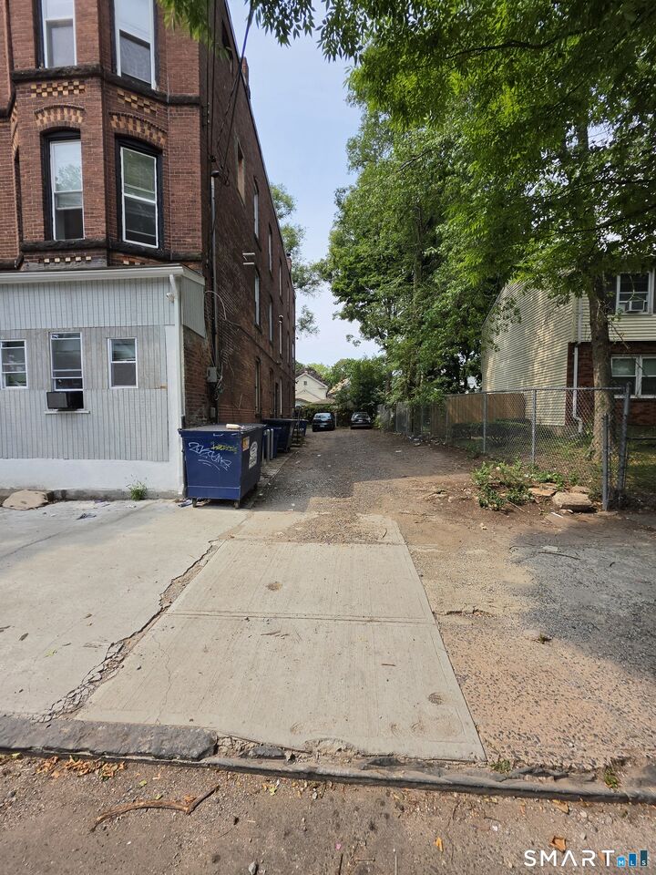Property Photo: 767 Congress Avenue CT 06519