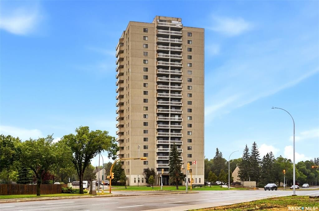 Property Photo:  3520 Hillsdale Street 1001  SK S4S 5Z5 