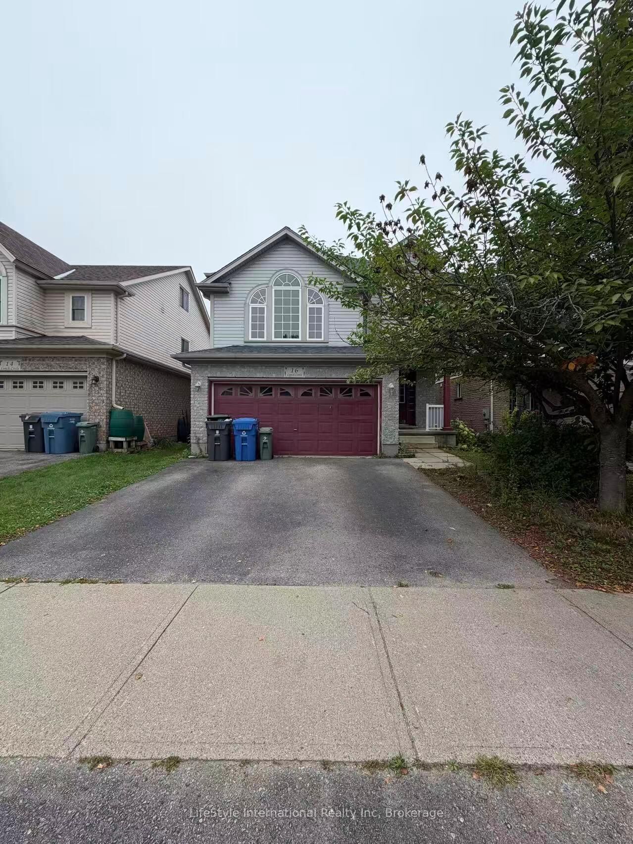 Property Photo:  16 Lynch Circle Main Unit  ON N1L 1R5 