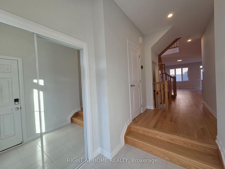 Property Photo:  232 Bankside Way  ON K2J 7N1 