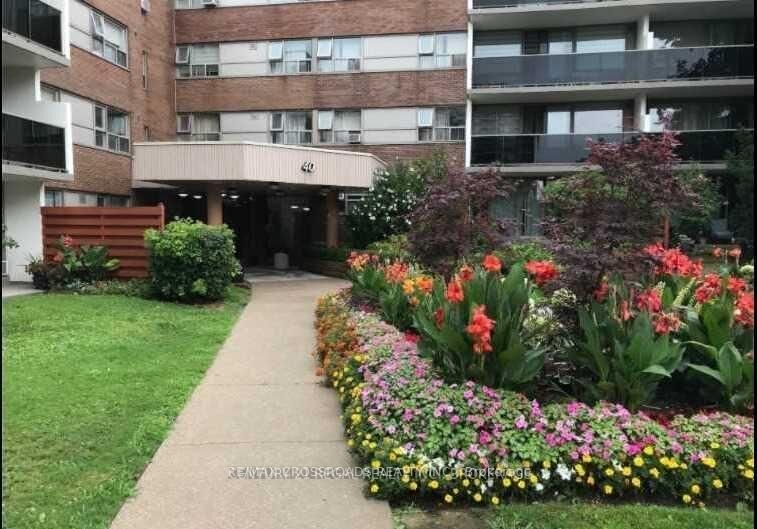 Property Photo:  40 Sunrise Avenue 203  ON M4A 2R4 