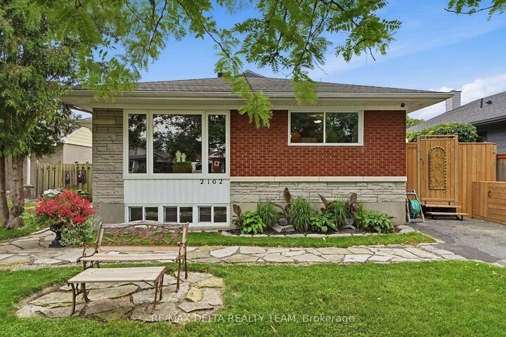 Property Photo:  2162 Rushton Road  ON K2A 1N7 