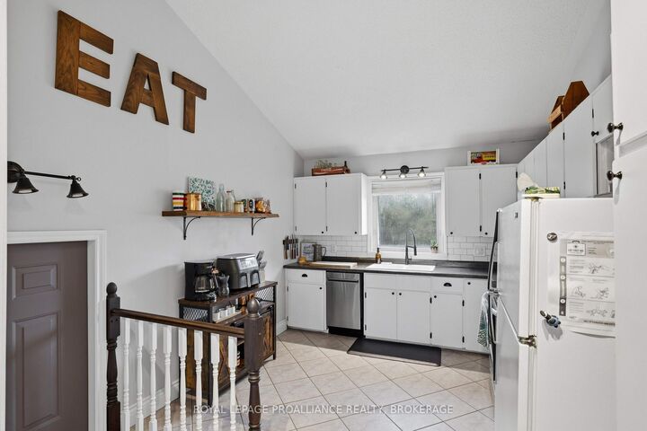 Property Photo:  4018 County Road 1 N/A E  ON K0K 3N0 