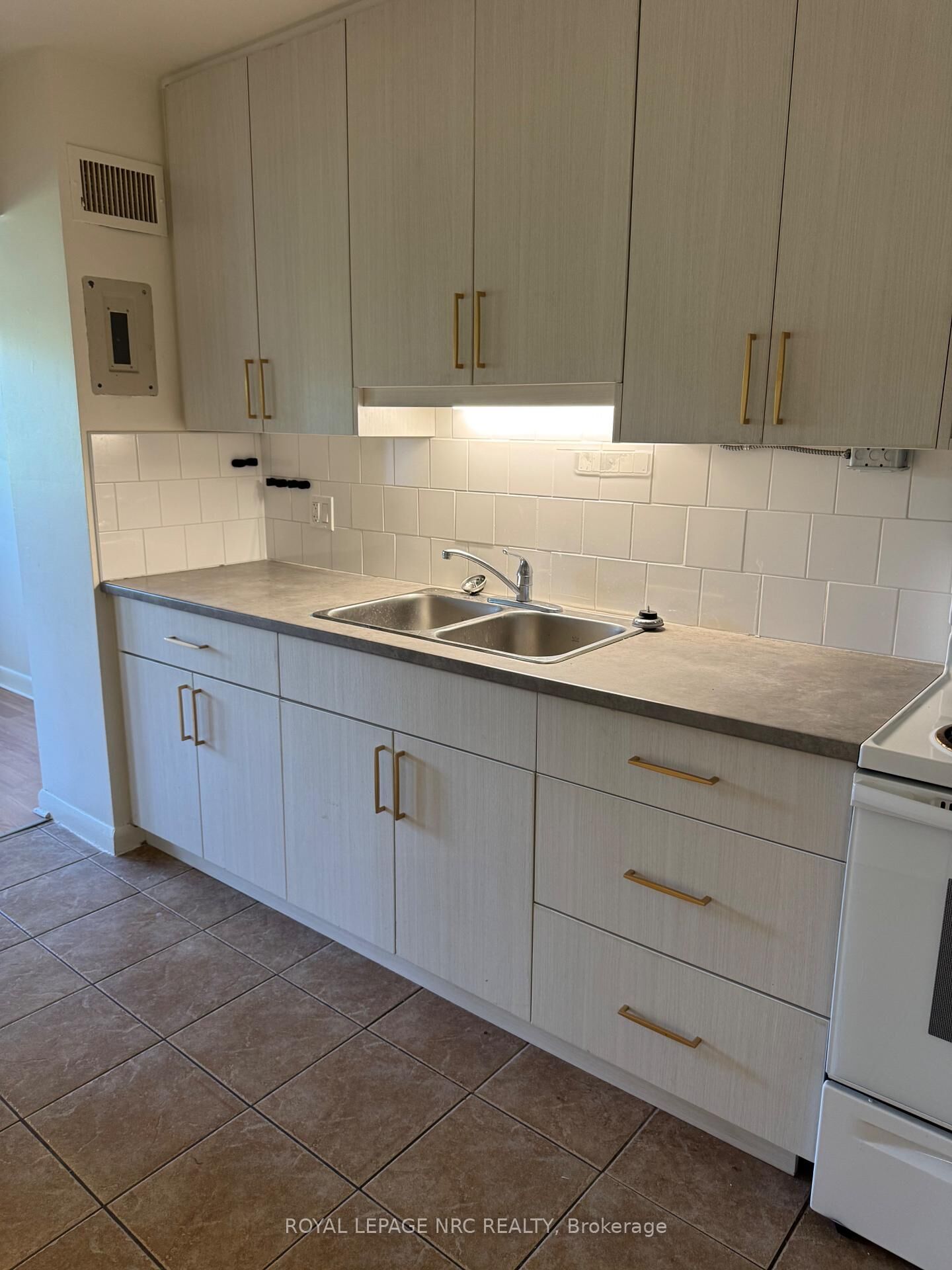 Property Photo:  6035 Murray Street 39  ON L2G 2K4 