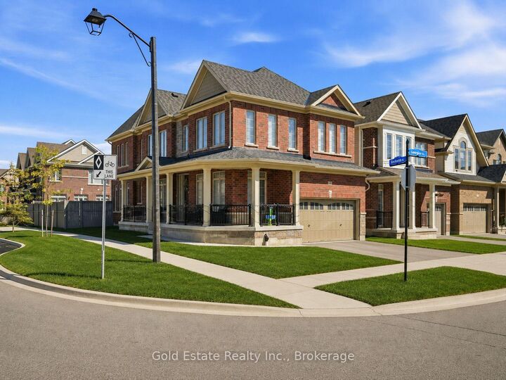 Property Photo:  3 Georgina Street  ON N2R 1R7 