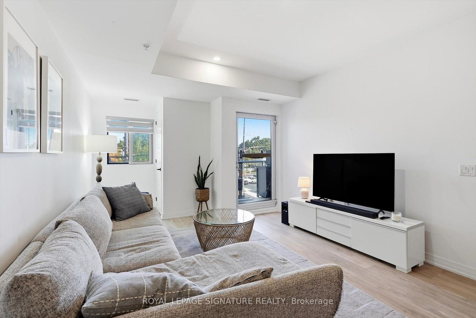 Property Photo:  408 Browns Line 205  ON M8W 0C3 