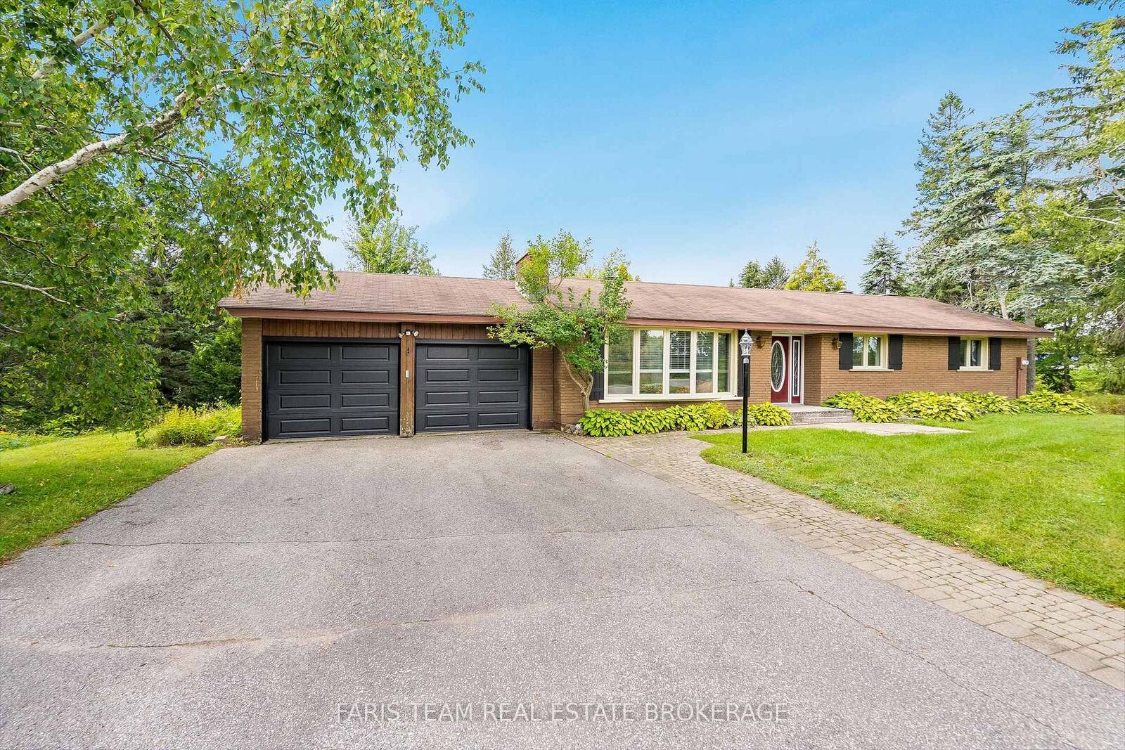 Property Photo:  2536 4th Line N  ON L0L 2L0 
