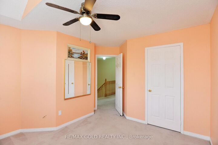 Property Photo: 5974 Tenth Line ON L5M 6S9