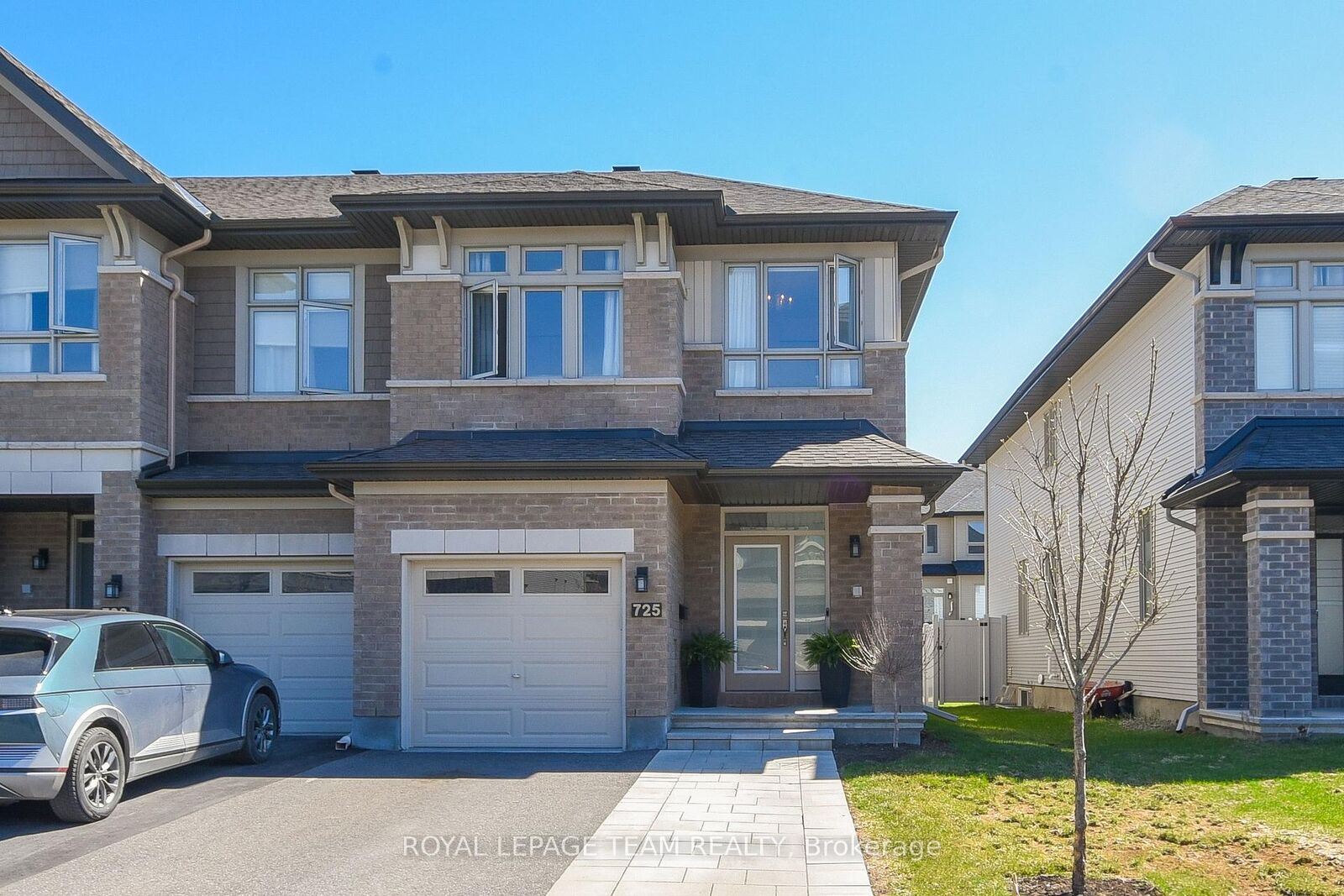 Property Photo:  725 Capricorn Circle  ON K4M 0J4 