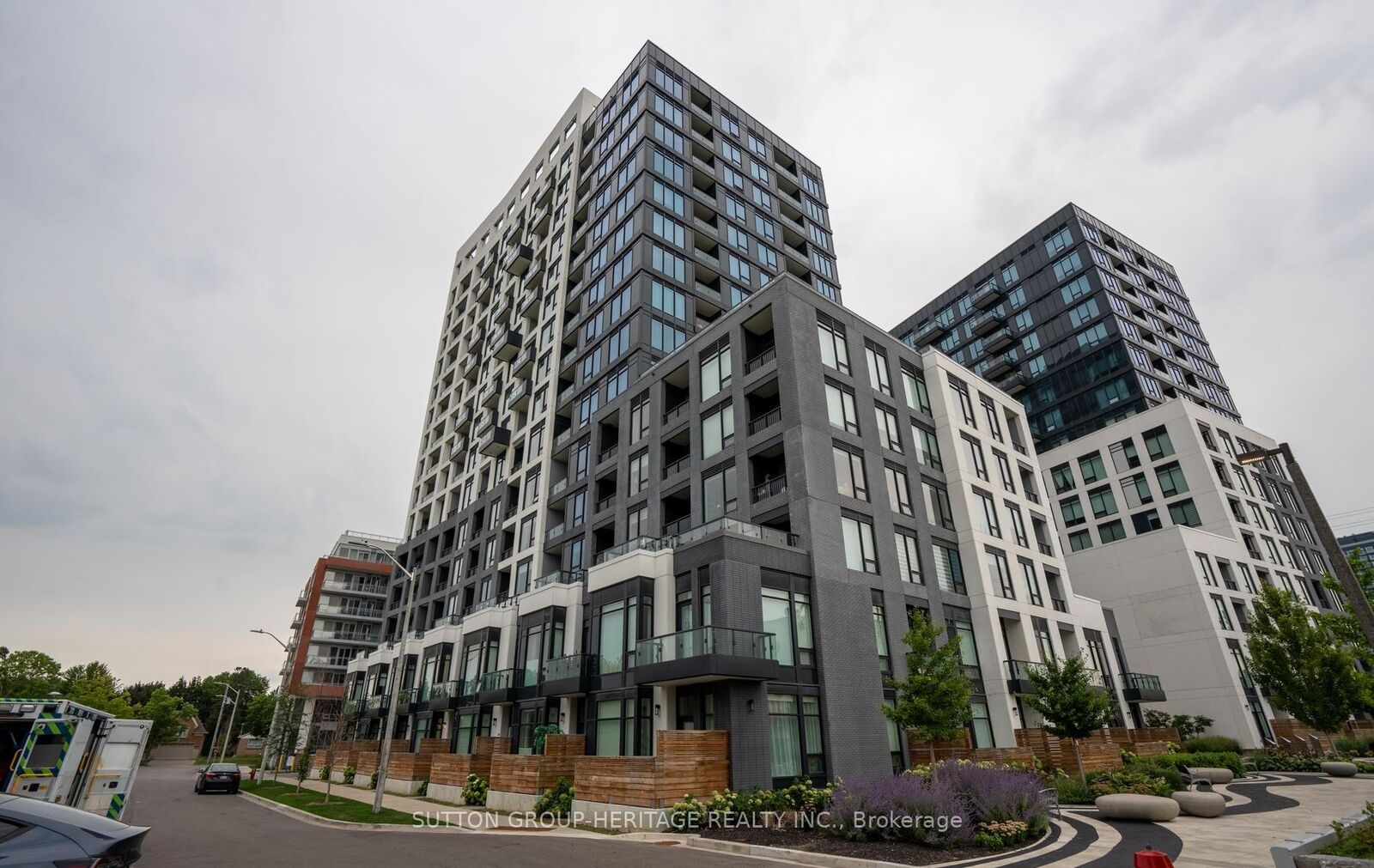 Property Photo:  3 Rosewater Street 1509W  ON L4C 5T6 