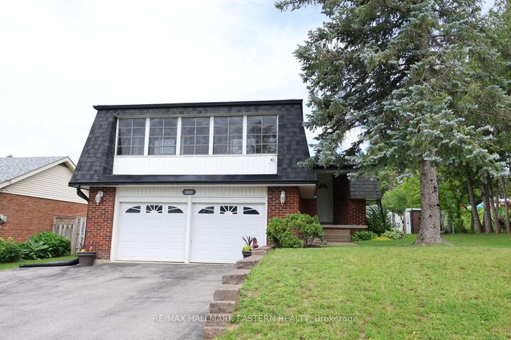 Property Photo:  1000 Cumberland Avenue  ON K9H 7B2 