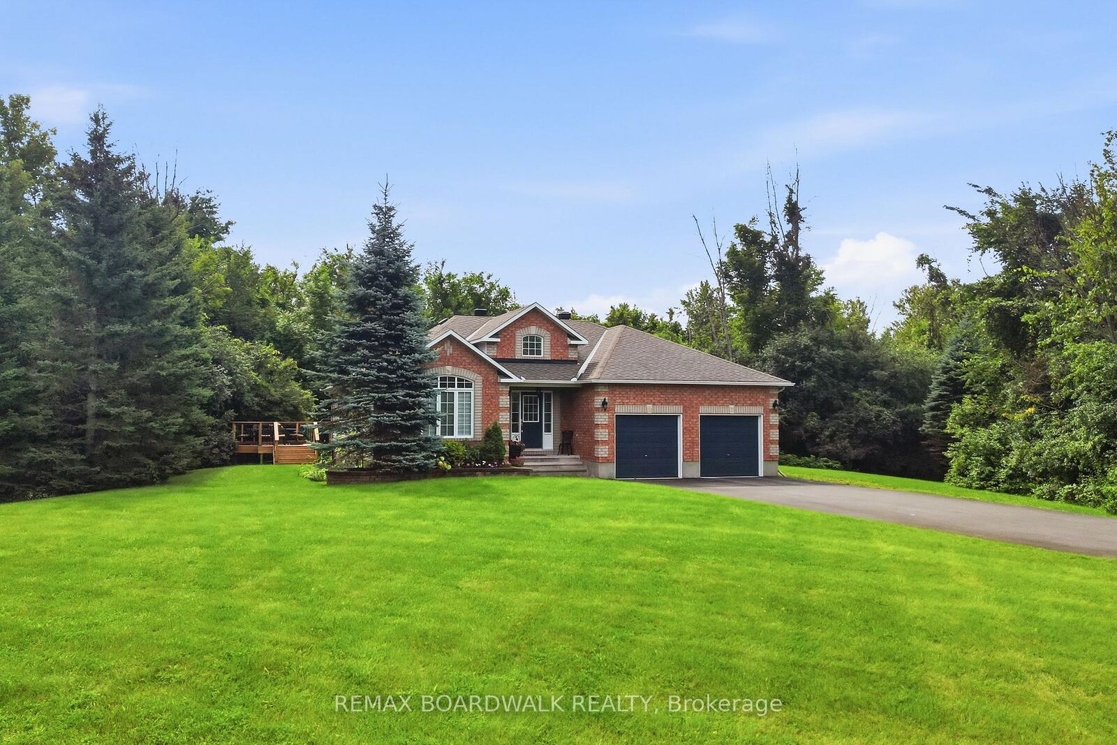 Property Photo:  154 Catherine Avenue  ON K7C 4L5 
