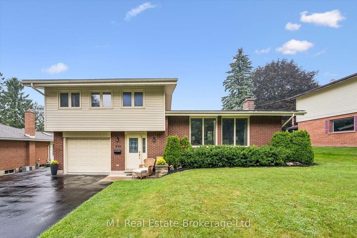 Property Photo:  610 St David Street S  ON N1M 2L9 