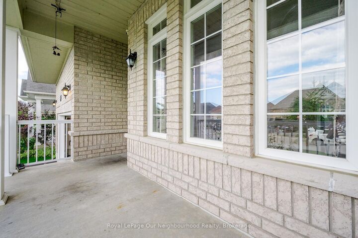 Property Photo:  661 Robinson Drive Upper  ON K9A 0J4 