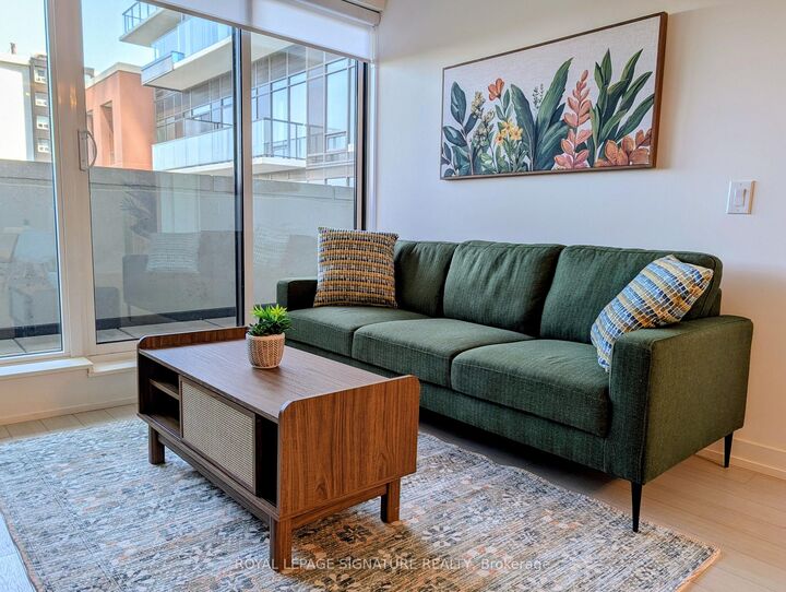 Property Photo:  4010 Eglinton Avenue W 509  ON M9A 0G5 