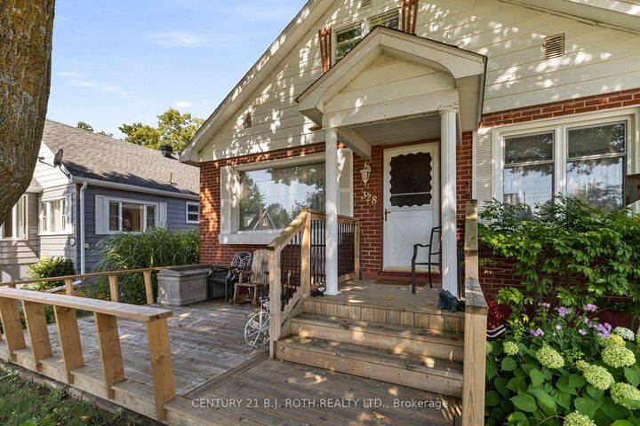 Property Photo:  328 Colborne Street W  ON L3V 3A3 