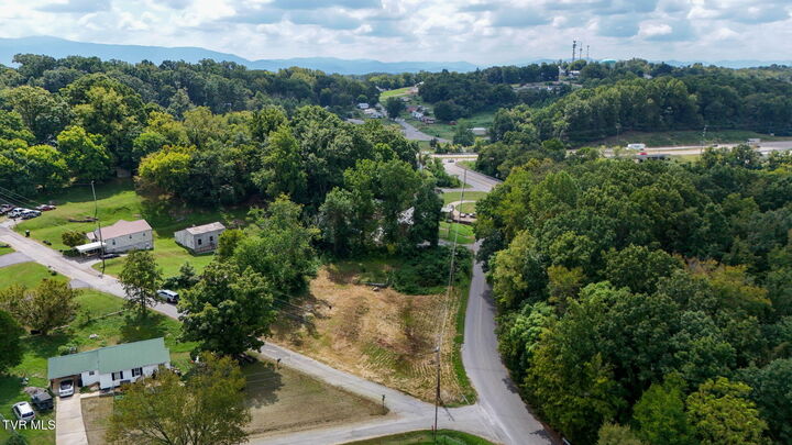 Property Photo:  311 North Broyles Street  TN 37745 