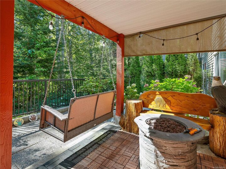 Property Photo:  1424 Alder St S #5  BC V9W 0B4 