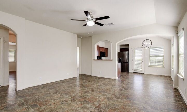Property Photo:  409 Teron Drive  TX 78666 