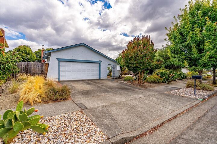 Property Photo: 4347 Brookshire Circle CA 95405