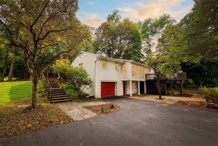 Property Photo: 2 Red Fox Run NY 14534