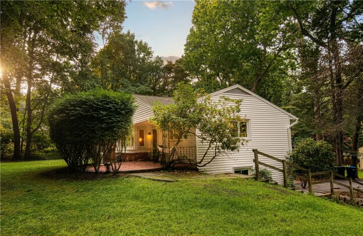 Property Photo:  2 Red Fox Run  NY 14534 