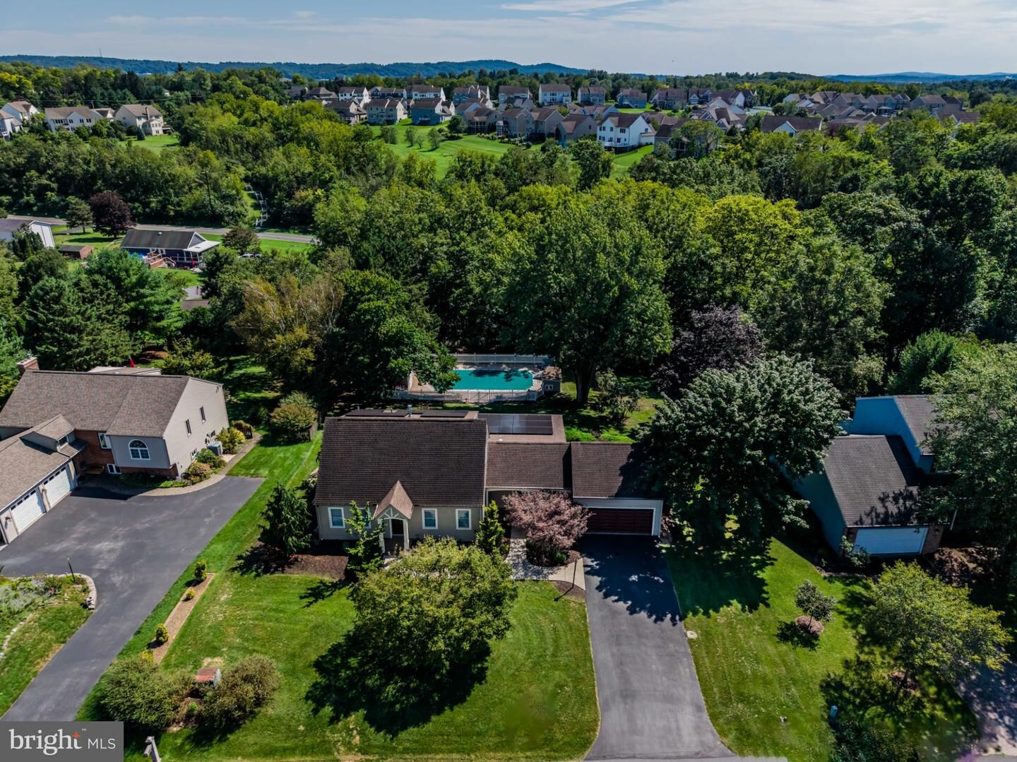 Property Photo:  8 W Christopher Court  PA 17036 