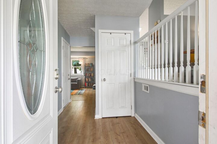 Property Photo:  3075 Sun Valley Drive  OH 43147 