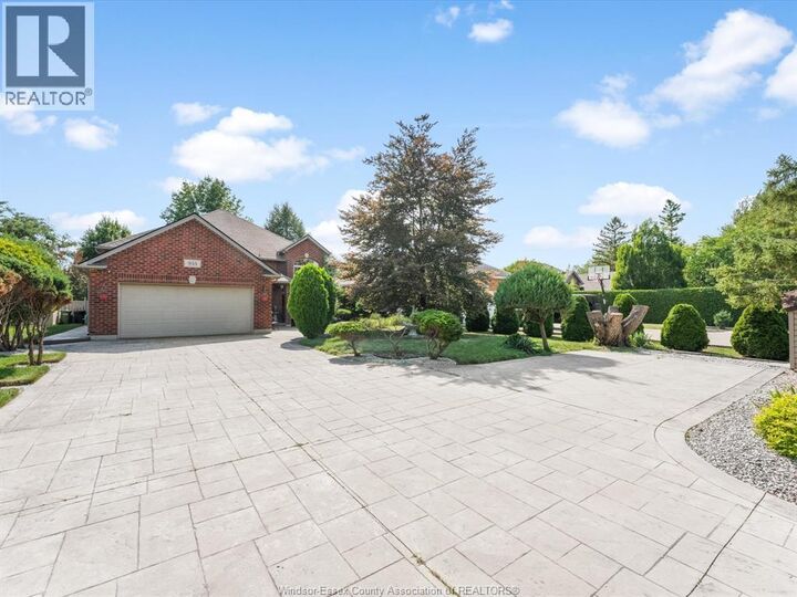Property Photo:  955 North Talbot Road  ON N9G 1M8 
