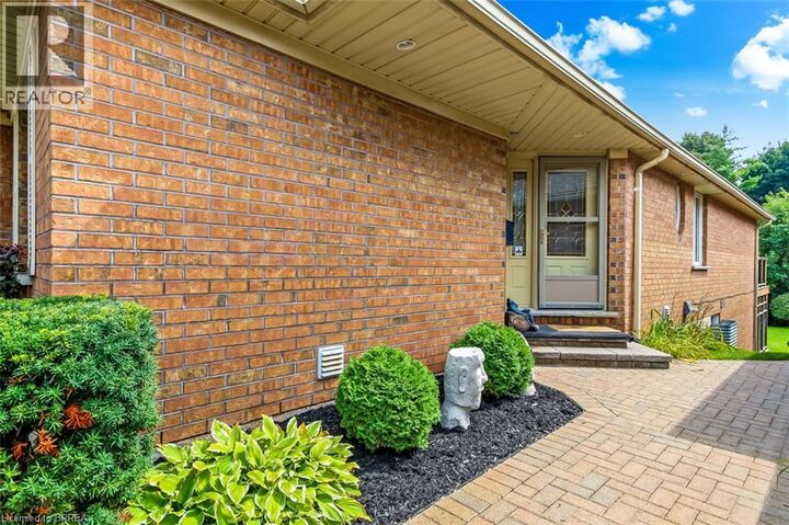 Property Photo: 422 Powerline Road 29 ON N3R 8A1