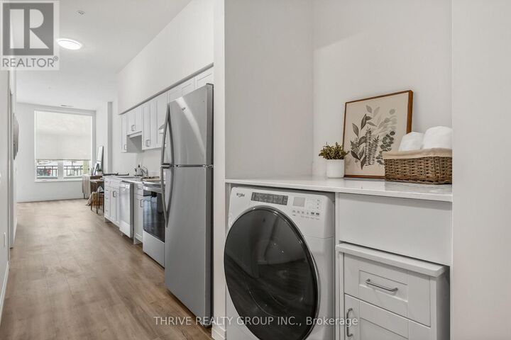 Property Photo:  373 Hill Street 204  ON N6B 1E3 