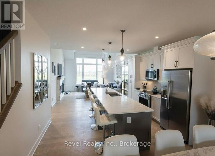 Photo de la propriété:  258 Ironwood Way  ON N0H 1S0 