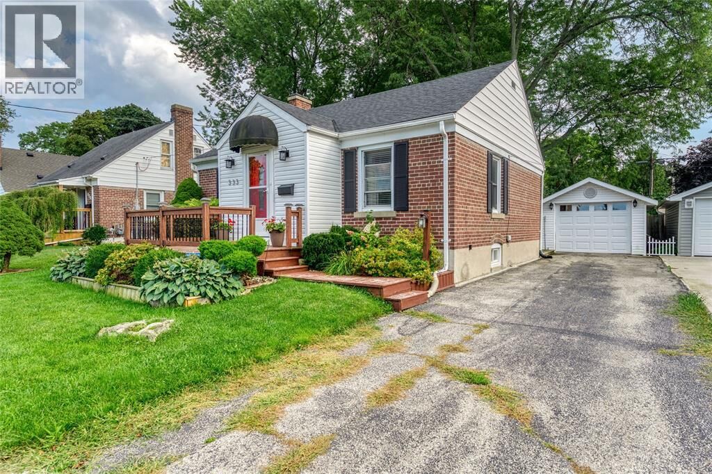 Property Photo:  333 Cameron Street  ON N7T 4B4 