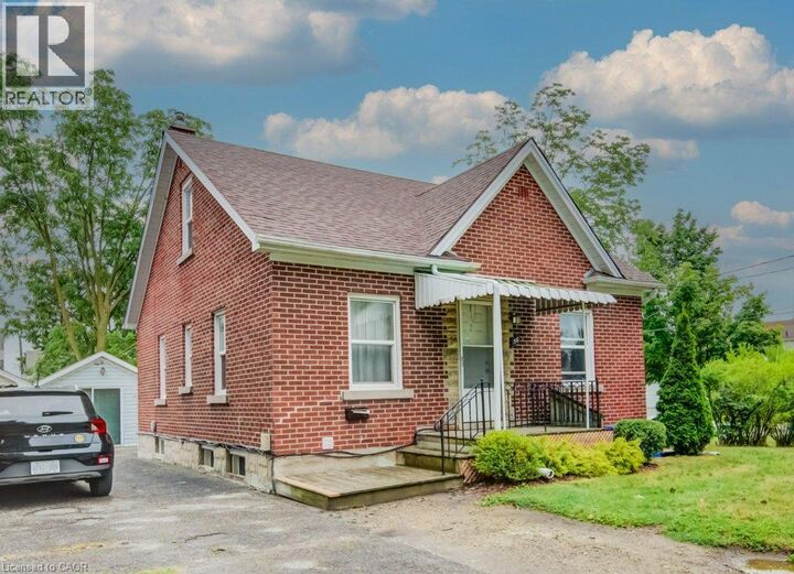 Property Photo:  56 Lilac Street 1B  ON N2G 3A8 