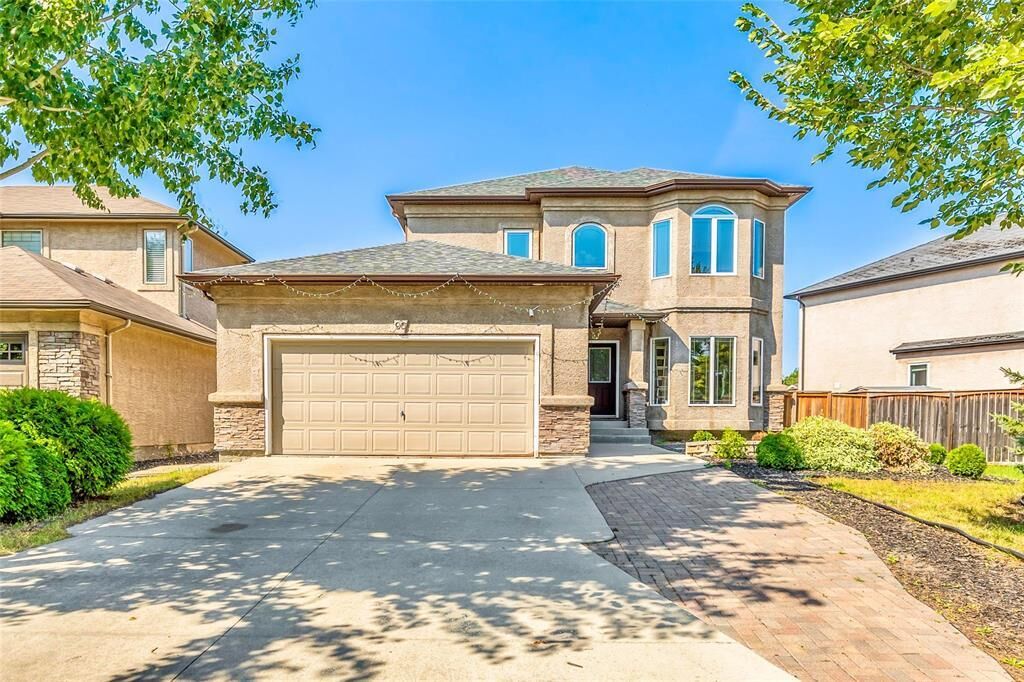 Property Photo:  96 Waldport Bay  MB R3X 0B3 