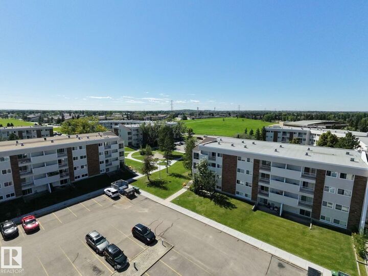 Property Photo:  11245 31 Avenue NW 39  AB T5J 4G8 