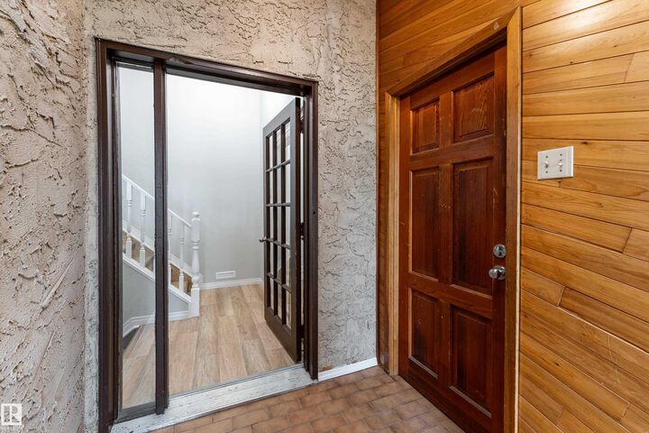 Property Photo:  1131 35A Street NW  AB T6L 2L4 