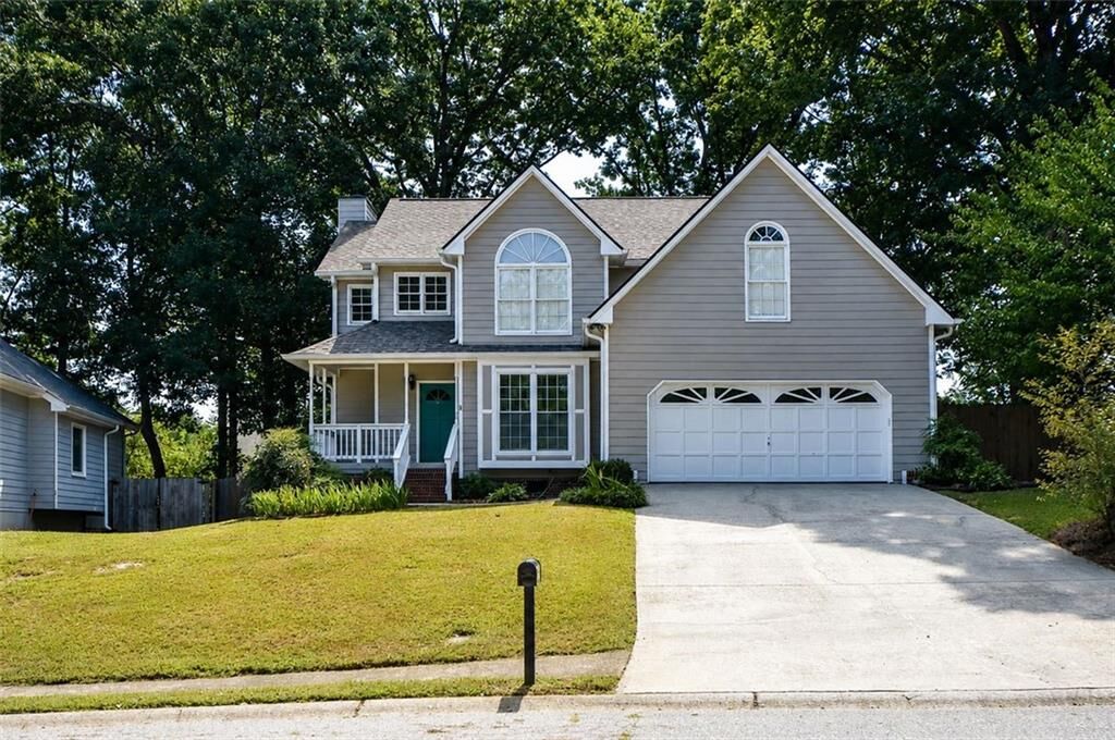Property Photo:  136 Springcrest Trail  GA 30046 