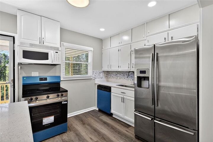 Property Photo:  3045 Lindon Lane  GA 30033 