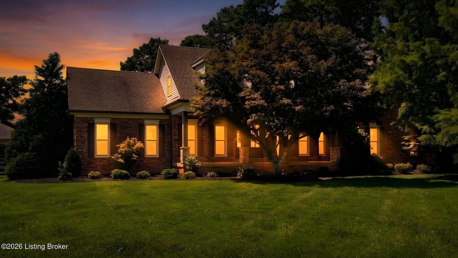 Property Photo:  9300 Bates Rd  KY 40228 