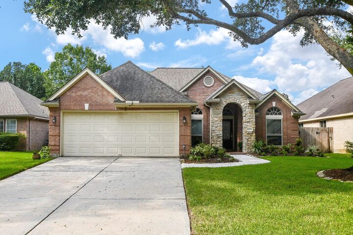 Property Photo:  18214 Eden Trails Lane  TX 77094 