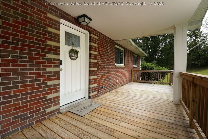 Property Photo:  1223 Clearview Heights  WV 25312 