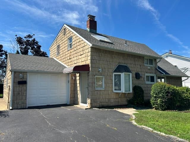 Property Photo:  14 Cinder Lane  NY 11801 