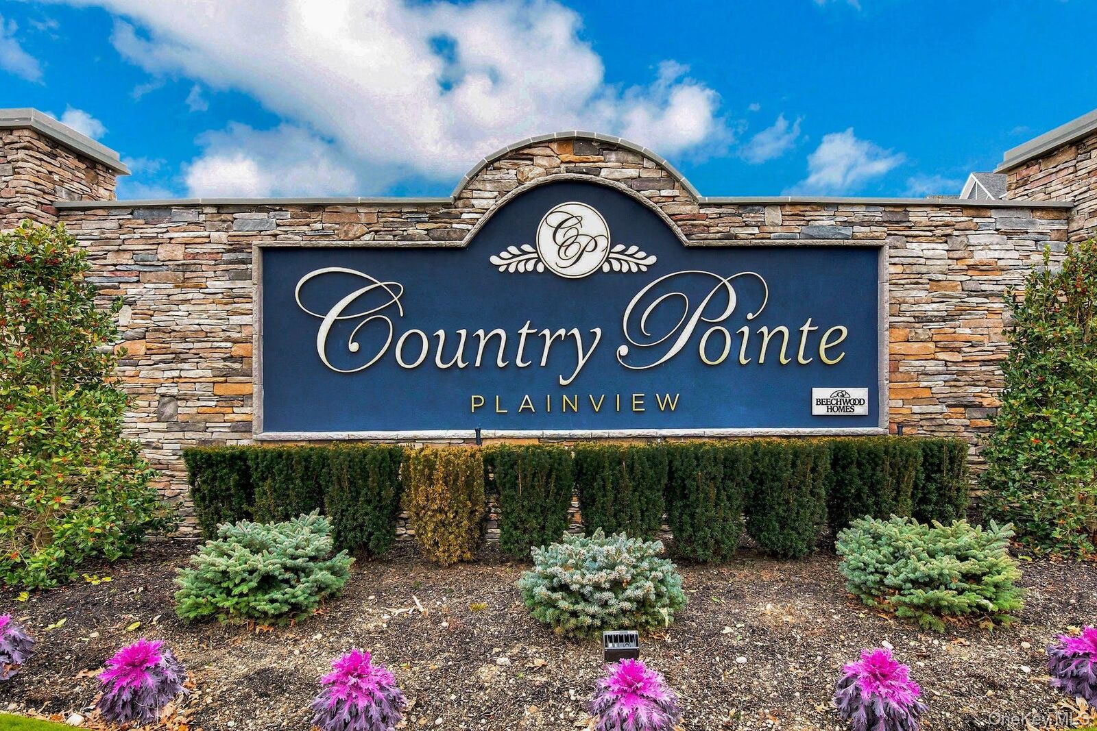 Property Photo:  30101 Spruce Pond Circle  NY 11803 
