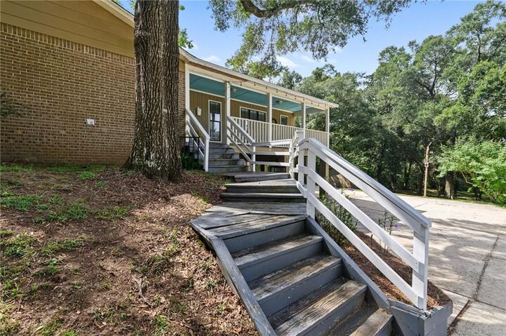 Property Photo: 5410 Johnson Road AL 36582