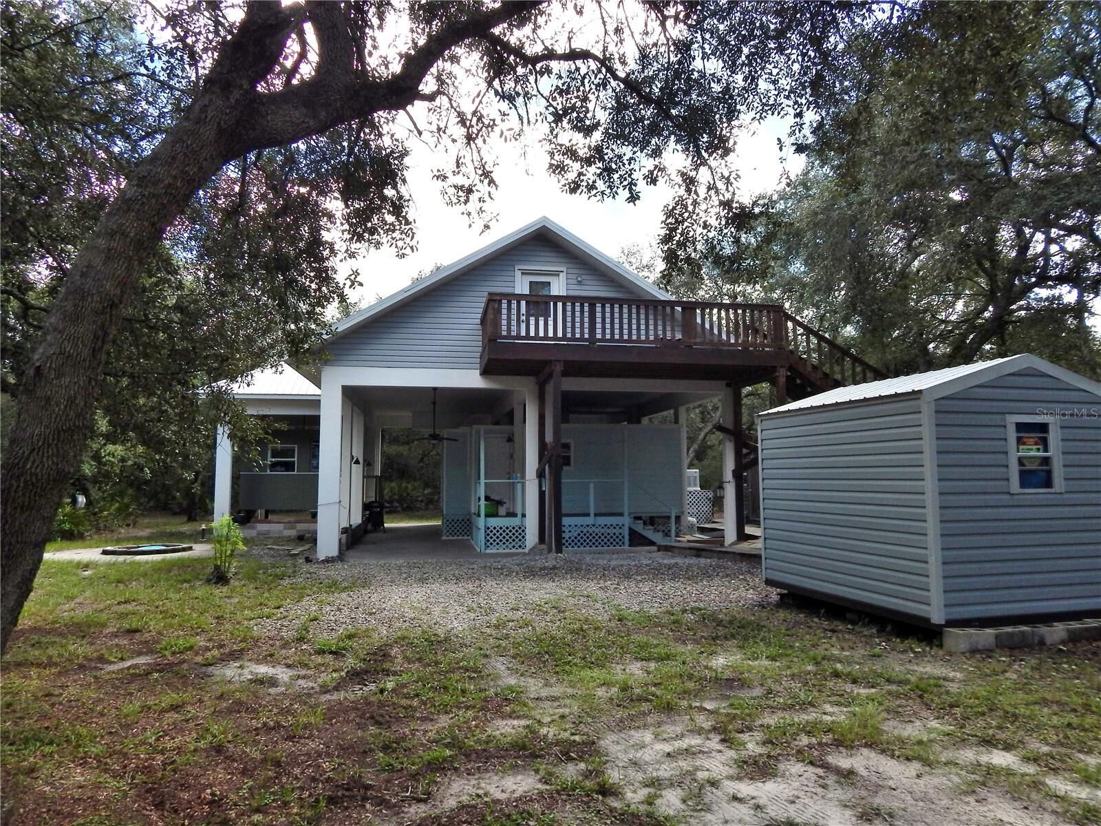 Property Photo:  1252 NW 78th Avenue  FL 32619 